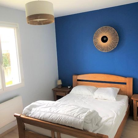 Agreable Maison Ensoleillee Avec Jardin Arbore Villa Le Château-dʼOléron Kültér fotó